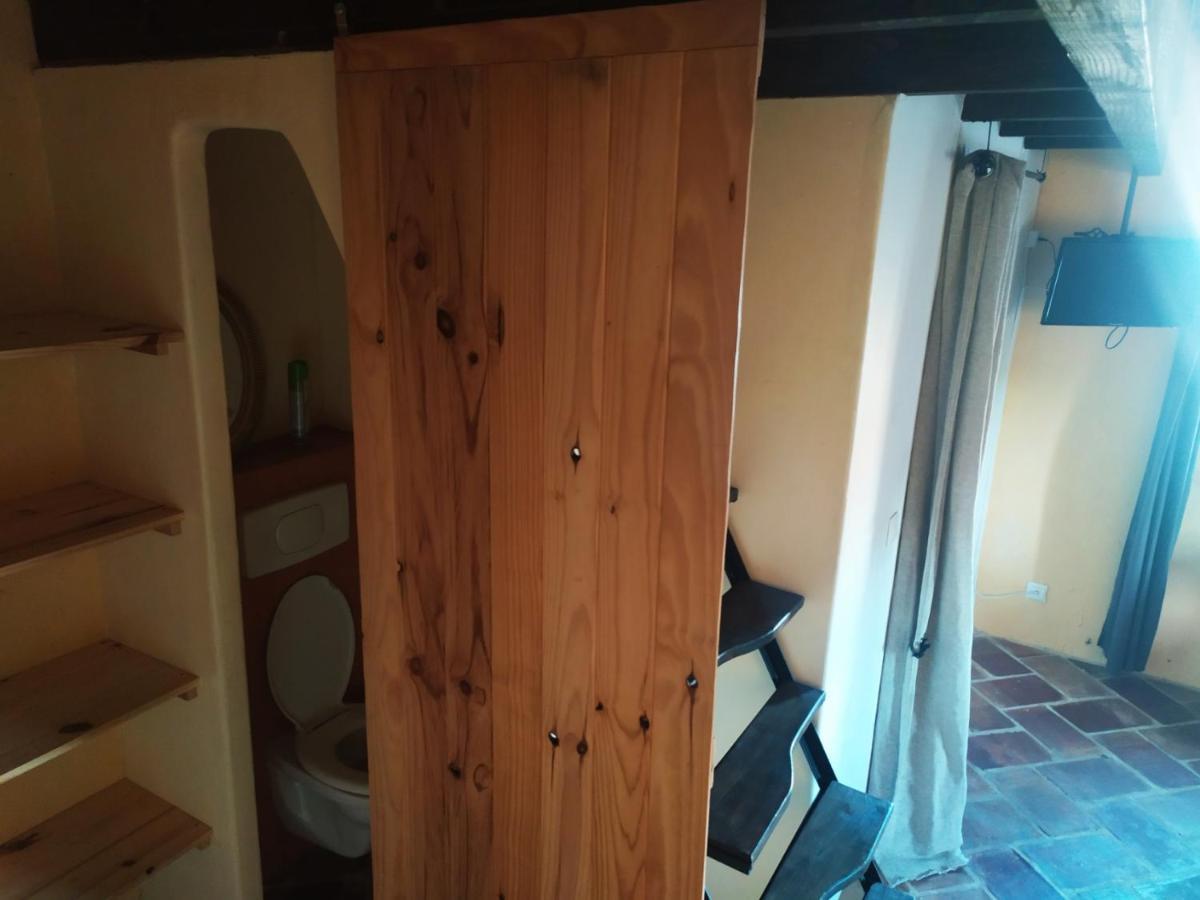 Chambre D'Hotes Face Au Lavoir Méthamis Kültér fotó