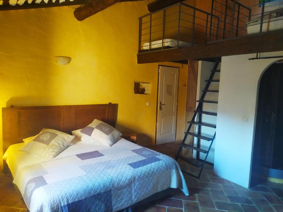 Chambre D'Hotes Face Au Lavoir Méthamis Kültér fotó