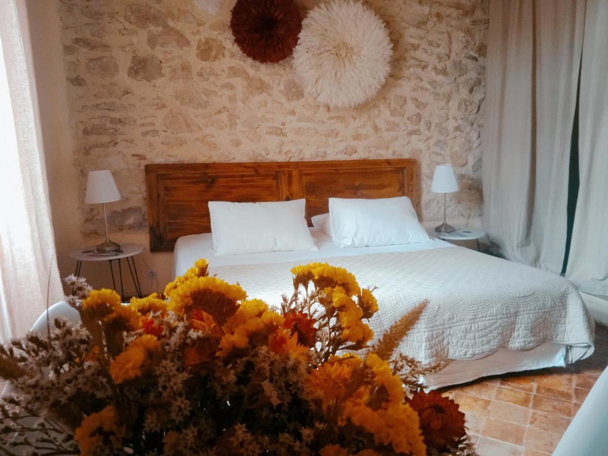 Chambre D'Hotes Face Au Lavoir Méthamis Kültér fotó